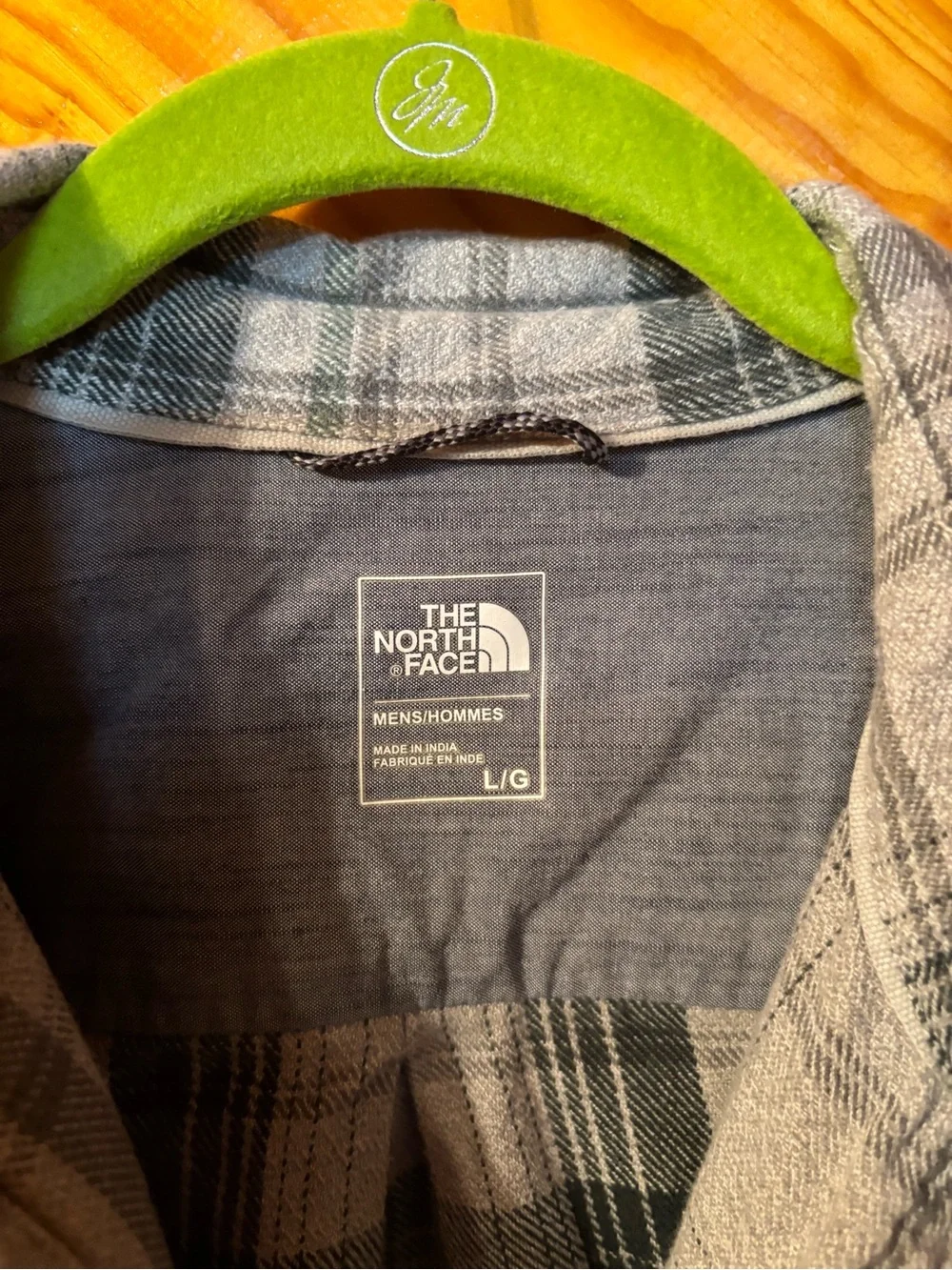 The North Face Men's Gray and White Plaid Shirt Jacket